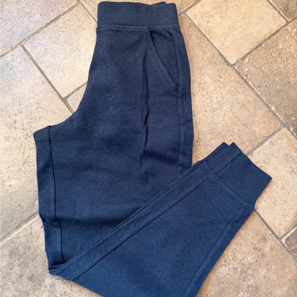 Pact women’s charcoal gray airplane jogger
